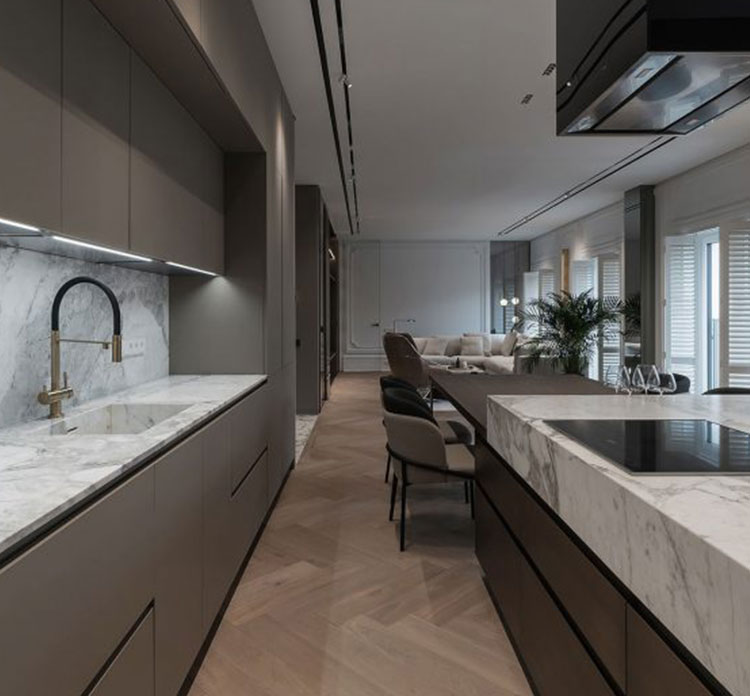 Custom Solutions 2 service silder6